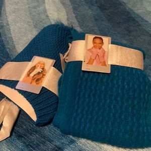 New York & Co. scarf, hat, gloves set